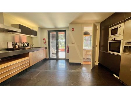 3 room luxury Apartment for rent in Quinta da Marinha (Cascais), Cascais e Estoril, Cascais, Lisbon - Photo 2
