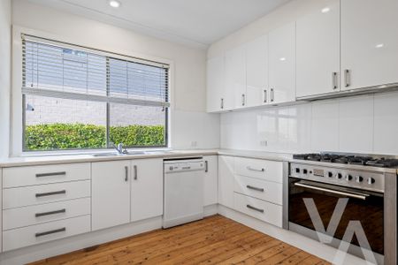 121 Mitchell Street, Merewether NSW 2291 - House For Rent | Domain - Photo 5