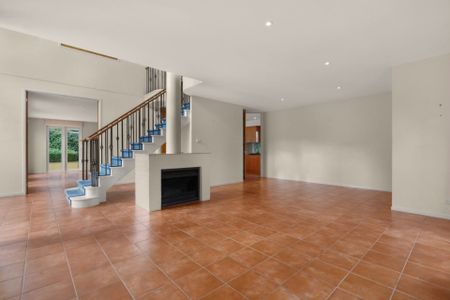 55 Staughton Road, Glen Iris - Photo 2