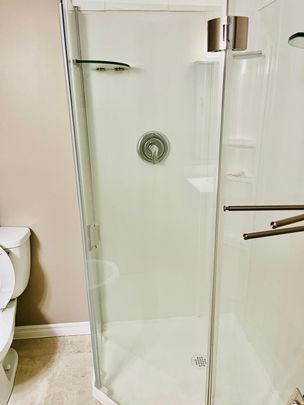 For Lease - 114 Fellowes Crescent, Hamilton, Ontario - Photo 1