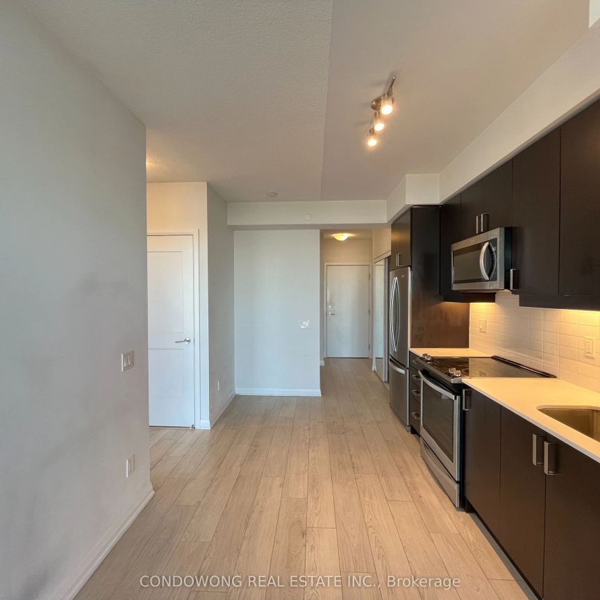 7895 Jane Street #1218 - Photo 1