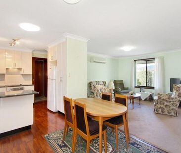 Modern & Private... - Photo 1