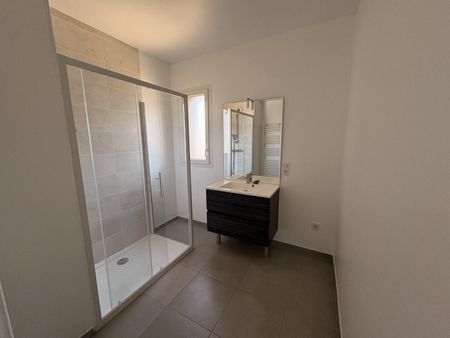 location Appartement T4 DE 120.7m² À SAINT JULIEN EN GENEVOIS - Photo 4