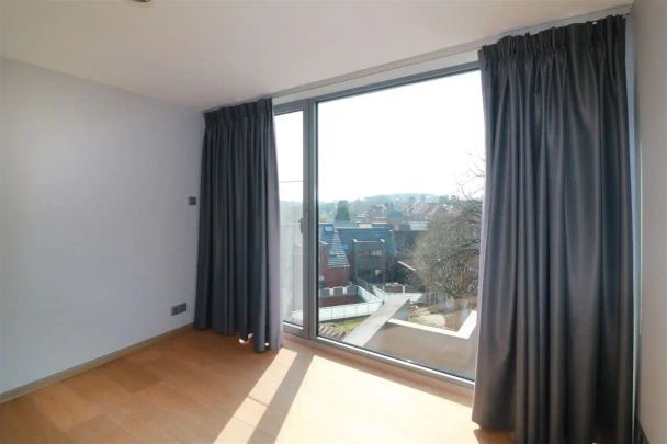 Moderne stadswoning met groot dakterras te midden van centrum - Photo 1