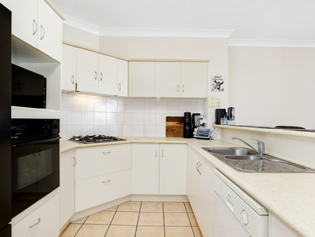 Unit 14, 34 Bundock Street, Belgian Gardens, QLD - Photo 3