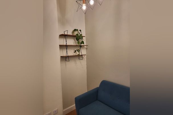 Sloan Street Leith, Edinburgh, EH6 8RQ - Photo 1