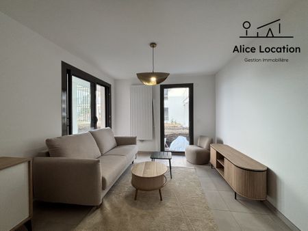 Location Appartement 2 pièces 46m² EVIAN LES BAINS 74500 - Photo 3