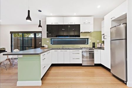 23 Clynden Avenue, Malvern East. - Photo 4