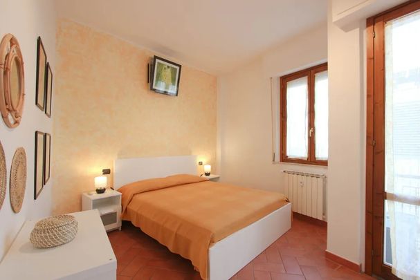 Via Pratovecchio, Florence, Tuscany 50142 - Photo 1