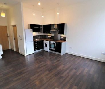 Studio to rent - Photo 2