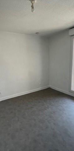 Location Appartement 1 pièce 20m² BEZIERS 34500 - Photo 1