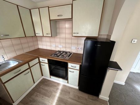 1 bedroom flat to rent - Photo 5
