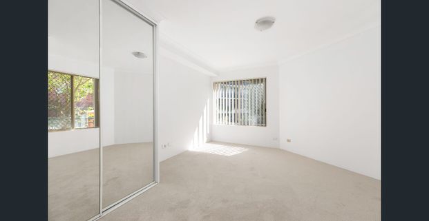 Central Location | Huge Balcony - Photo 1