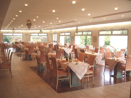 Appartement 2 pièces en résidence avec services RUEIL-MALMAISON 92500 - Photo 1