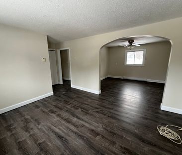 34 Greer Street - Unit 1 Upper, 3 bed, 1 bath - Photo 3