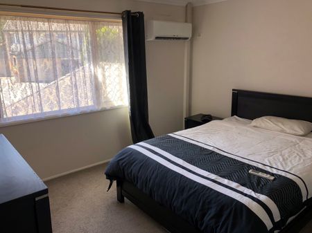 Quiet & Convenient Townhouse Living in Beenleigh - Photo 5