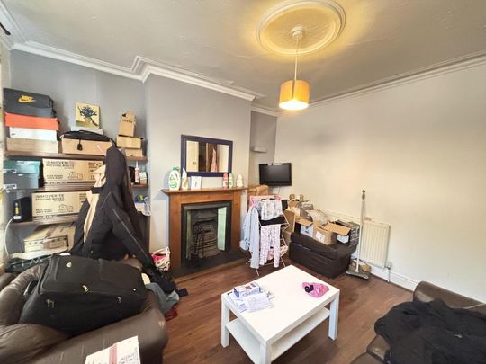 2 bedroom house to rent - Photo 1