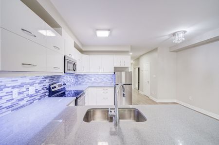 For Lease - 56 North Lake Road Unit# #22, Richmond Hill, Ontario - Photo 5