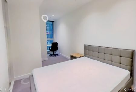 3209/260 Spencer St, Melbourne - Photo 4