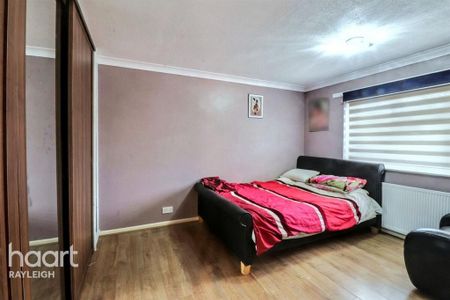 3 bedroom terraced house to rent - Photo 5