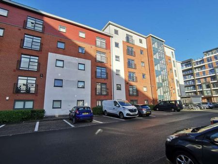 Renolds House, Lamba Court, Salford, M5 - Photo 2