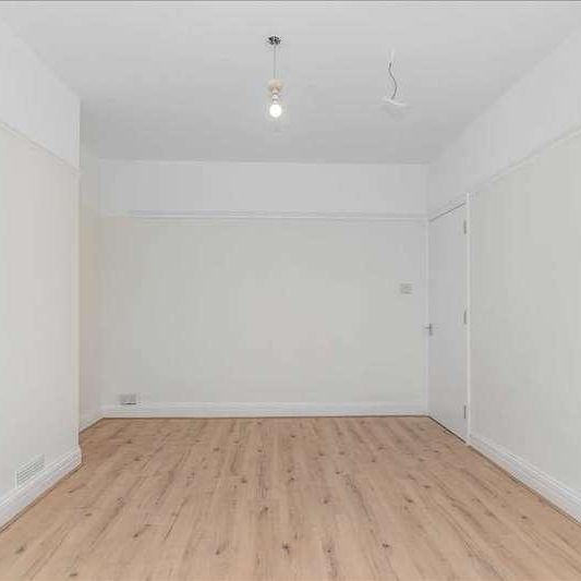 Rogers Road, Tooting, SW17 - Photo 1