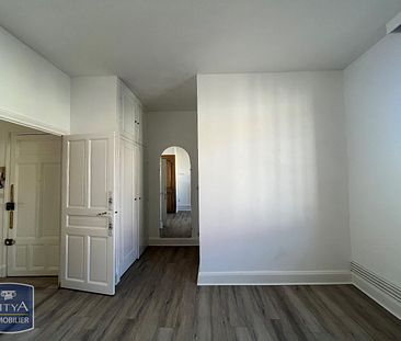 Location appartement 3 pièces de 82.96m² - Photo 1