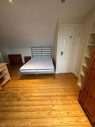 Donegall Road, En-Suite Room 4, Room 5 & Room 2, Belfast, BT12 5NB - Photo 1
