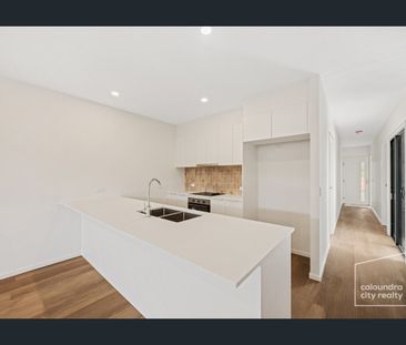 BRAND NEW LOW MAINTENANCE HOME - Photo 6
