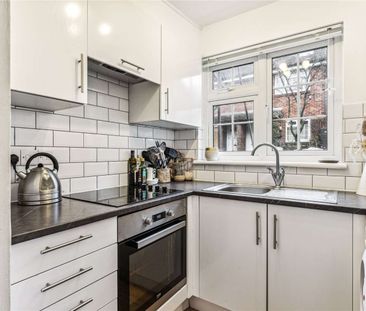 SINGLE TENANT ONLY- A small one bedroom house ideally located close... - Photo 6