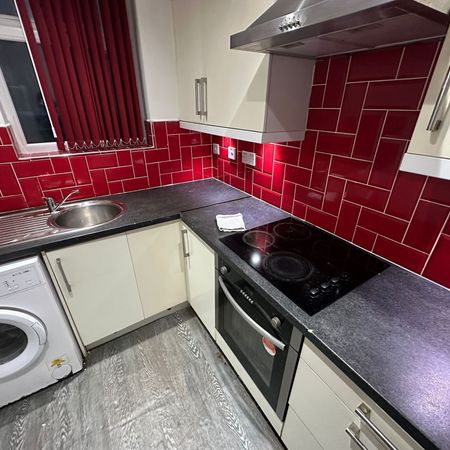 Berkeley Avenue, Leeds - Photo 3