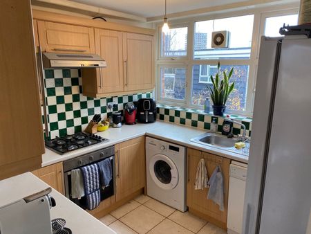 Room in a Shared Flat, Wayford Street, SW11 - Photo 3