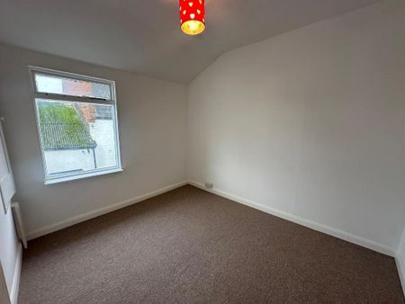 2 Bedroom Terraced To Rent - Photo 3