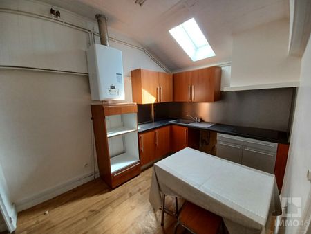 Location Appartement 1 pièce 30m² CAHORS 46000 - Photo 5