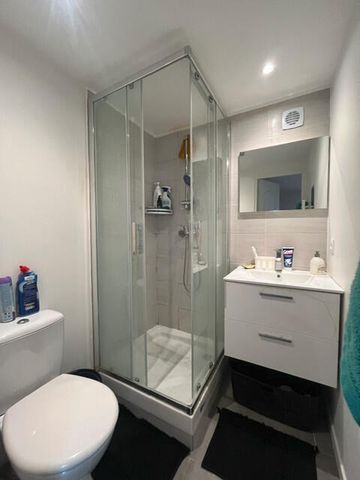 Duplex/Triplex - Photo 2