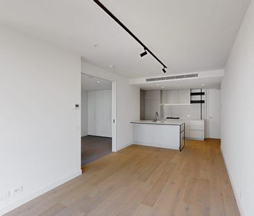 NEAR NEW ONE BEDROOM APARTMENT AT DOMAIN HOUSE - Photo 4