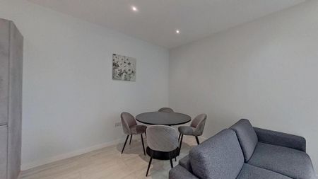 2 bedroom flat to rent - Photo 3