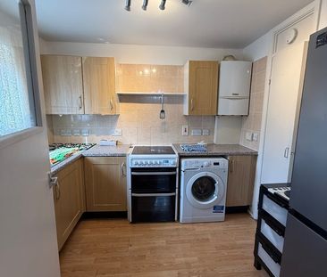 1 Bed Flat, Ashton Road, E15 - Photo 3