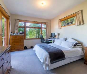 Captivating on Castlewood Road - Photo 6