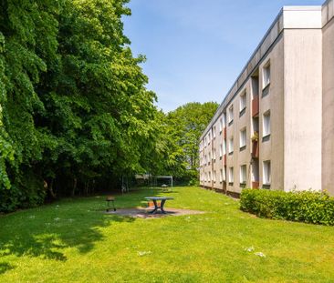 Im Erdgeschoss renovierte 3-Zimmer-Wohnung mit Balkon - Foto 1