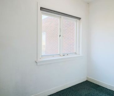 Appartement te huur: Johan van Vlietstraat 74-RD 2013 AR Haarlem - Photo 2