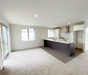 11 Perla Road, Pukekohe - Photo 5
