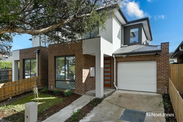 2A Sussex Street, RINGWOOD - Photo 1