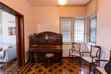 Casa com 5 quartos e 600m² para alugar em Cristal, Porto Alegre. - Foto 2
