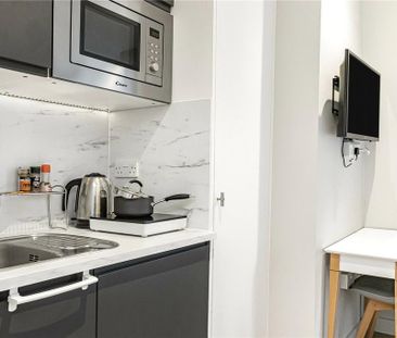 Studio to rent - Photo 5