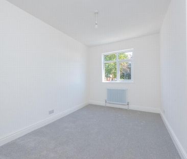 3 bedroom detached house to rent - Photo 6