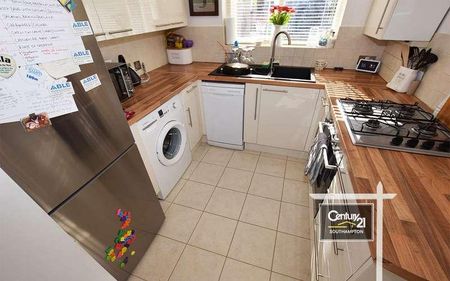 |ref: |, Berkeley Road, Southampton, SO15 - Photo 5