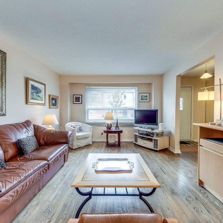 For Lease - 1055 Shawnmarr Road Unit# 202, Mississauga, Ontario - Photo 1