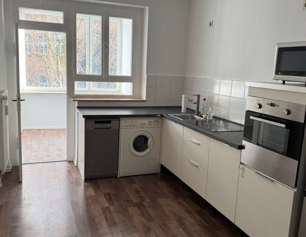 Großzügig geschnittene, helle Stadtwohnung im beliebten Bockenheim - Foto 1