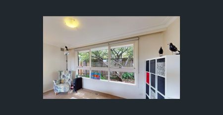 Three-Bedroom Unit with Double Garage & Private Courtyard - Photo 2